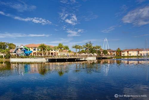 Regal Oaks Resort by IDILIQ