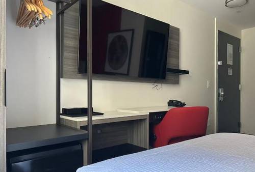 Ramada By Wyndham Brooklyn Near Flatbush