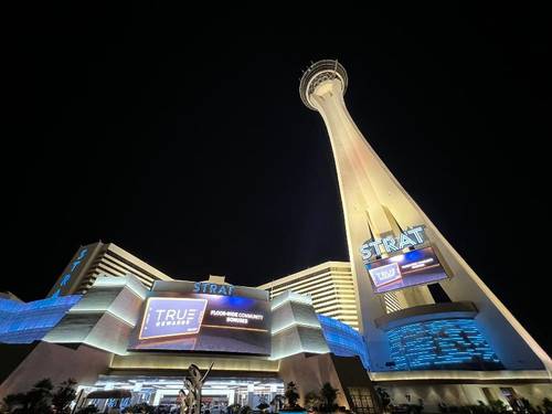 Hip Unit At By The Strat Casino Strip Las Vegas