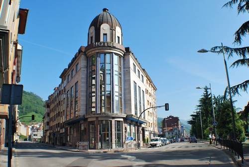 Mieres del Camino