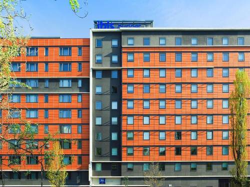 Ibis Budget Paris Porte De La Chapelle-Aréna