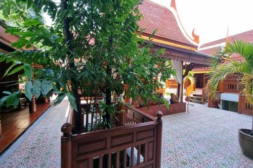 Ruenthai Ayutthaya Resort And Restaurant By Zuzu