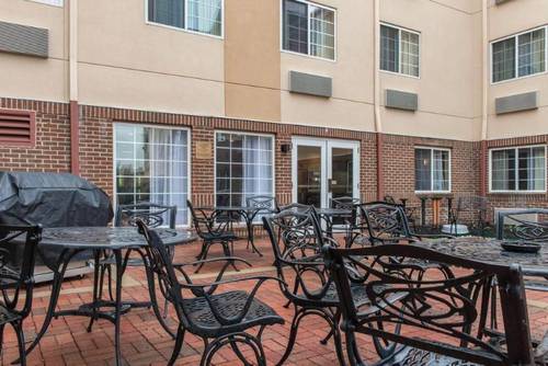 MainStay Suites PITTSBURGH
