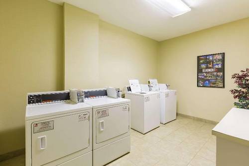 Comfort Suites (Beaumont)