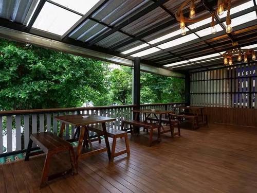 Sukhum Rajamangala-phatthanakan Rooms By Zuzu