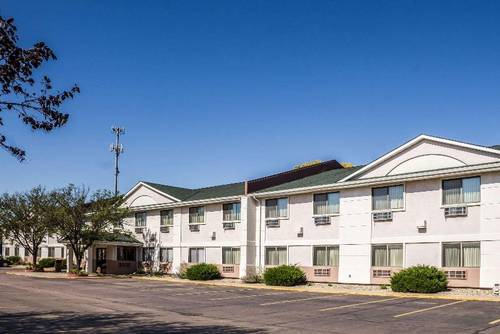 Quality Inn & Suites South Sioux Falls