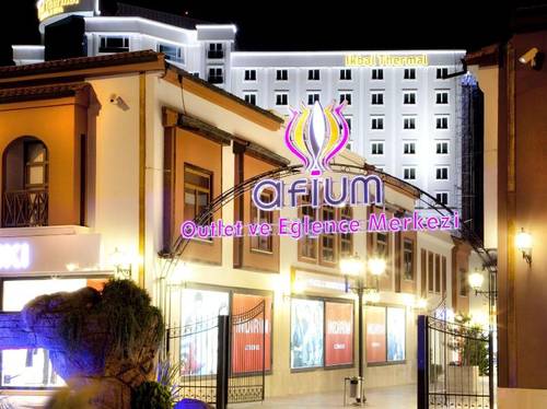 Ikbal Thermal Hotel & Spa