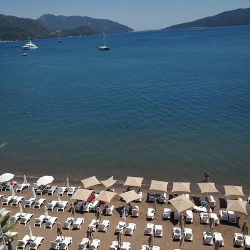 Point Beach Hotel
