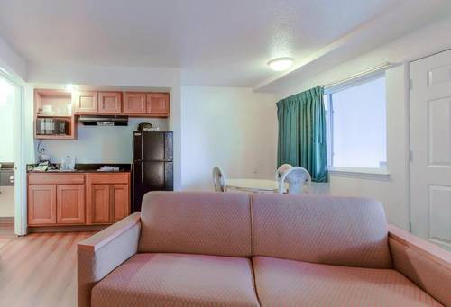 Motel 6 Coos Bay