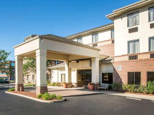 Comfort Inn & Suites West Chester