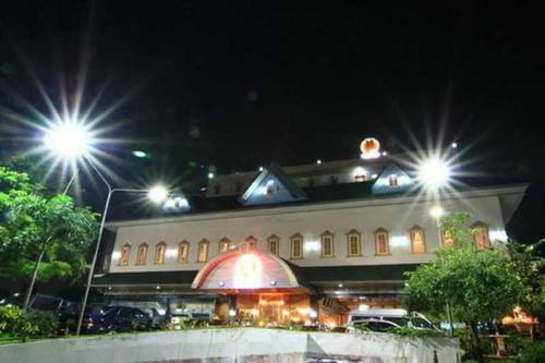 Hotel 13 Coins Ngam Wong Wan