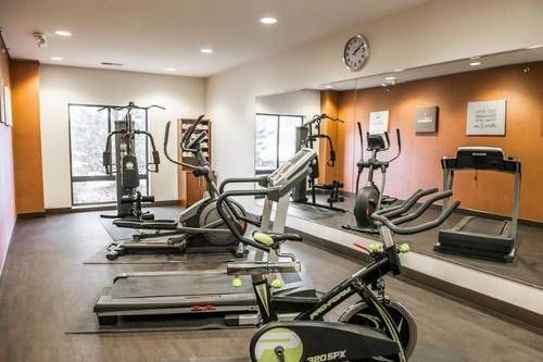 Comfort Suites Elkhart Area