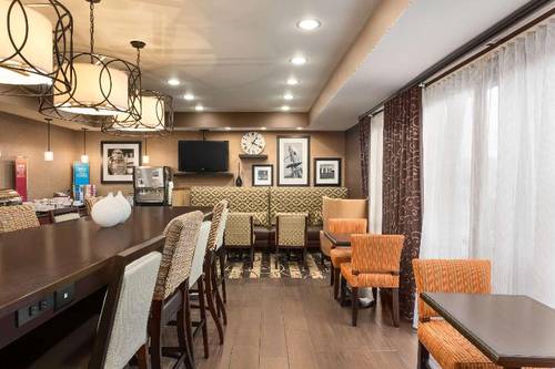 Hampton Inn Wichita-East