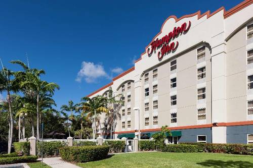 Hampton Inn Ft. Lauderdale Airport N Cruise