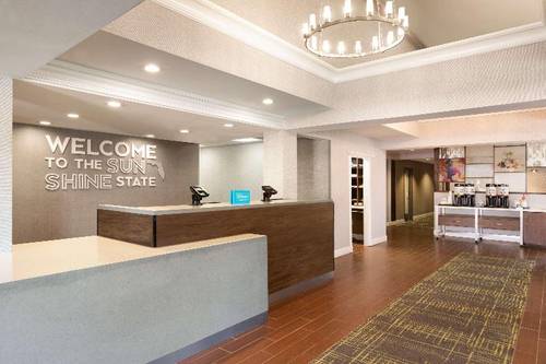Hampton Inn & Suites Ft.Lauderdale Airport South