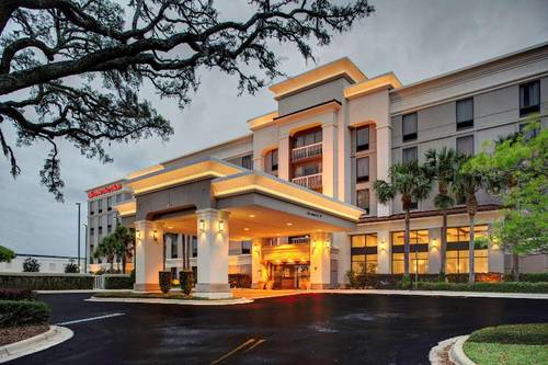 Hampton Inn & Suites Lake Mary At Colonial Townpar