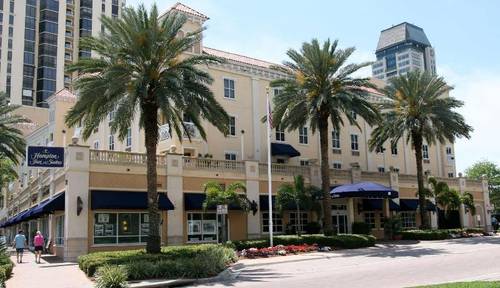 Hampton Inn & Suites St. Petersburg - Downtown