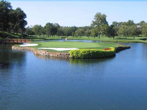 Doubletree Club Springdale