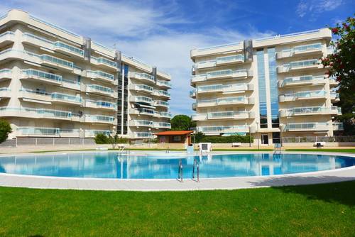 Larimar Apt