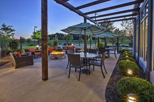 Hilton Garden Inn Akron-Canton Airport