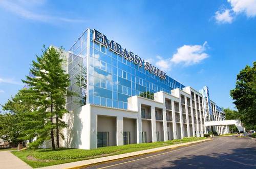 Embassy Suites by Hilton Cincinnati Northeast Blue