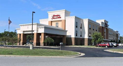 Hampton Inn & Suites Fremont