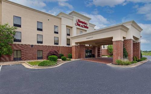 Hampton Inn & Suites Madisonville
