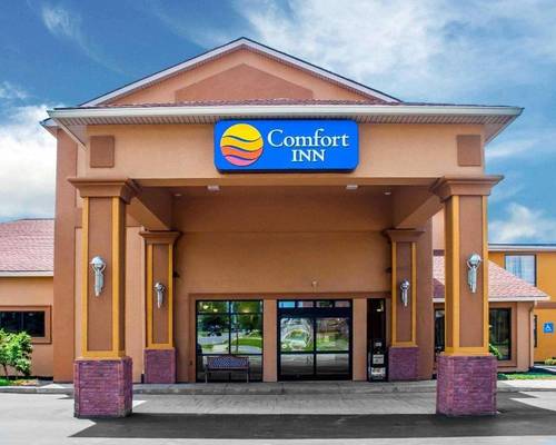 Quality Inn Near Walden Galleria Mal