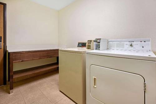 La Quinta Inn Suites Boise Airport