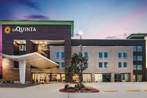 La Quinta Inn & Suites McAllen La Plaza Mall
