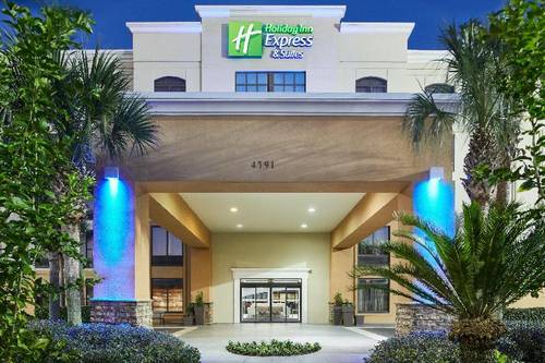 Holiday Inn Express and Suites Jacksonville SE Med