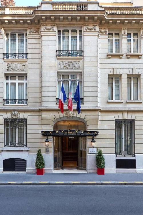Majestic Hotel & Spa