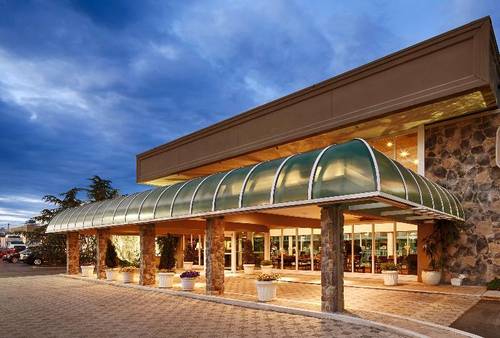 SureStay Plus Ht by Best Western Brandywine Valley