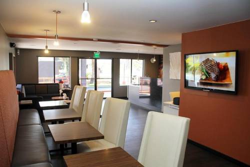 BLVD Hotel, Ascend Hotel Collection