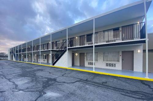 Econo Lodge Airport Norfolk