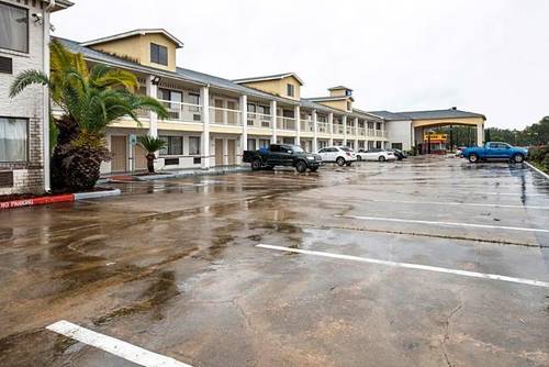 Americas Best Value Inn & Suites