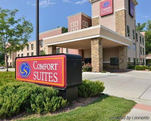 Comfort Suites Topeka Northwest