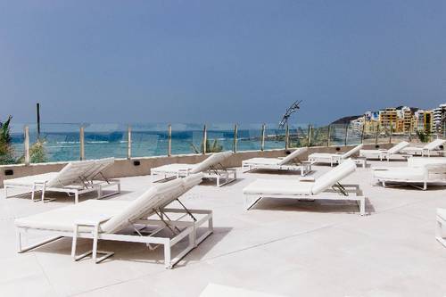Cristina Las Palmas – Adults Only