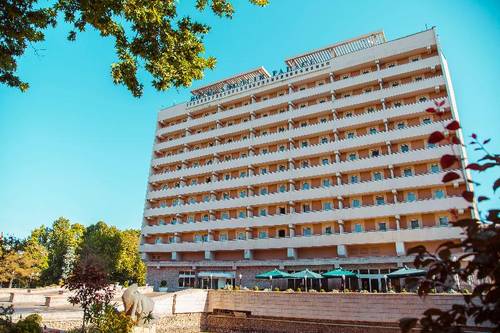 Shodlik Palace Hotel