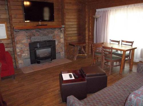Kohl's Ranch Lodge