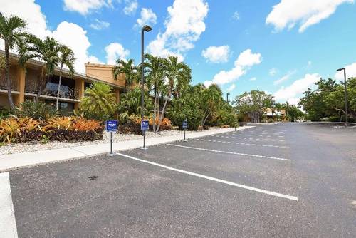 Hampton Inn Key Largo