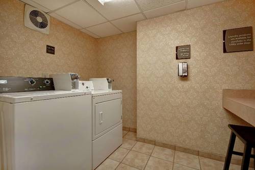 Homewood Suites by Hilton Edgewater-NYC Area
