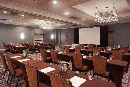 DoubleTree by Hilton Hotel Princeton