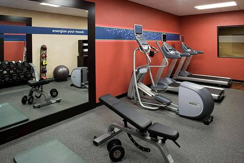 Hampton Inn & Suites Tulare