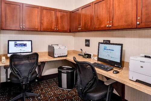 Hampton Inn & Suites Plymouth