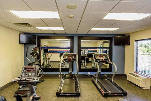 Hampton Inn & Suites Jamestown
