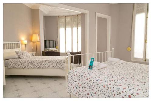 B&B Hi Valencia Cánovas