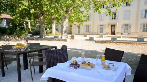 Le Chateau De Jouarres by Olydea