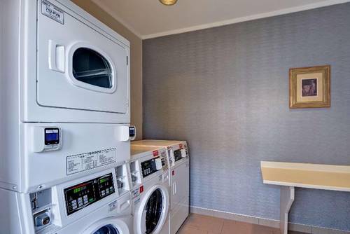 Homewood Suites by Hilton Hartford Windsor Locks