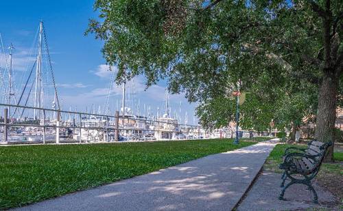 DoubleTree by Hilton New Bern Riverfront